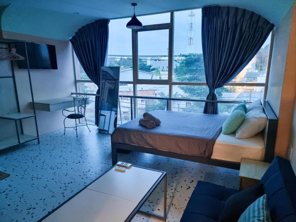 Habista Serviced Apartment - 45Tl Ho Chi Minh-staden Exteriör bild